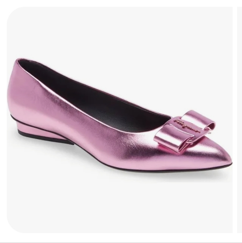 Salvatore Ferragamo Viva Bow Metallic Pointed Toe Flat (Women) Size 8.5